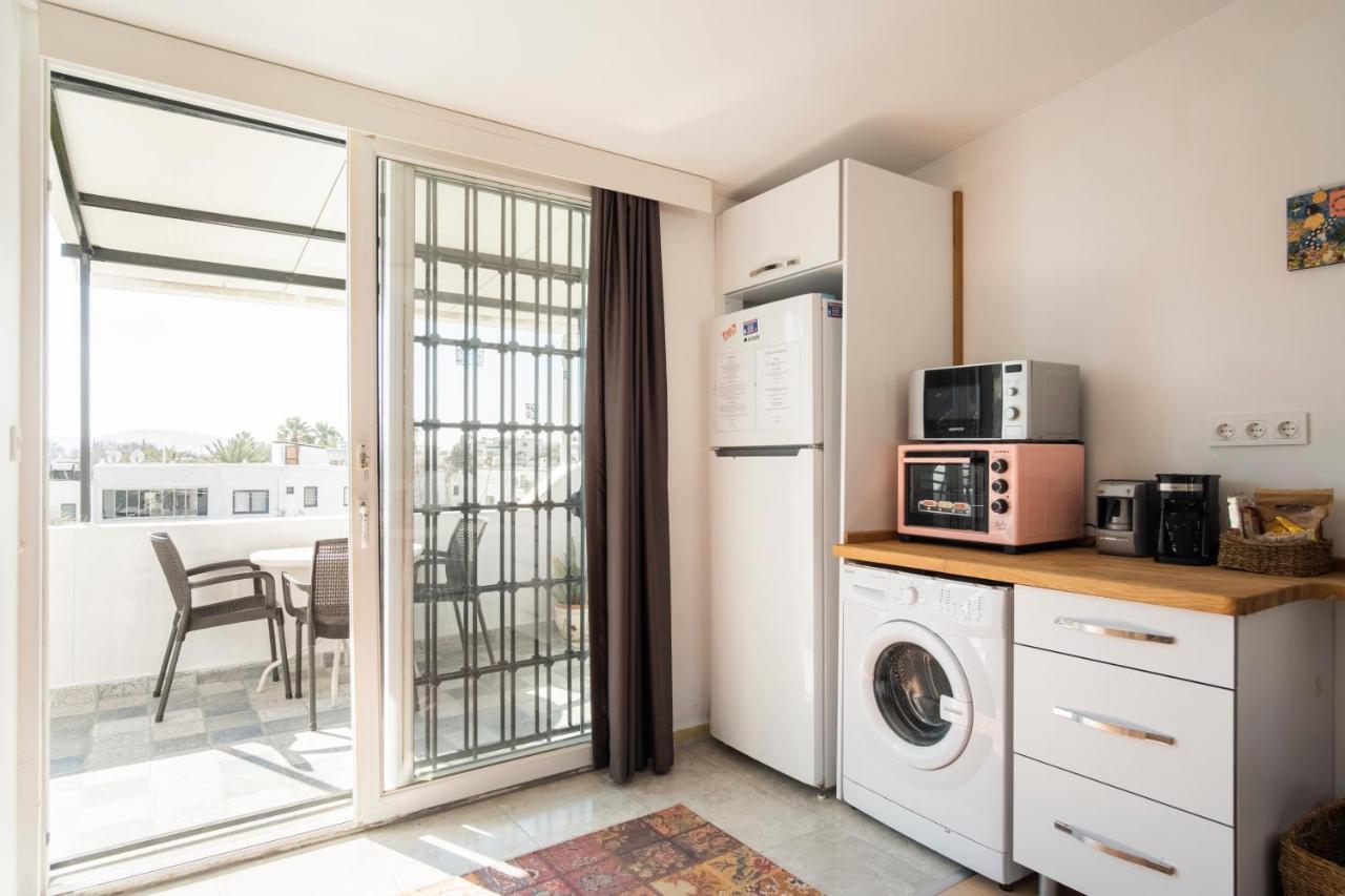 Central, Cozy, 15 Min Walk To The Beach, Fast Wi-Fi, Free Parking, 4Ppl Bodrum Kültér fotó