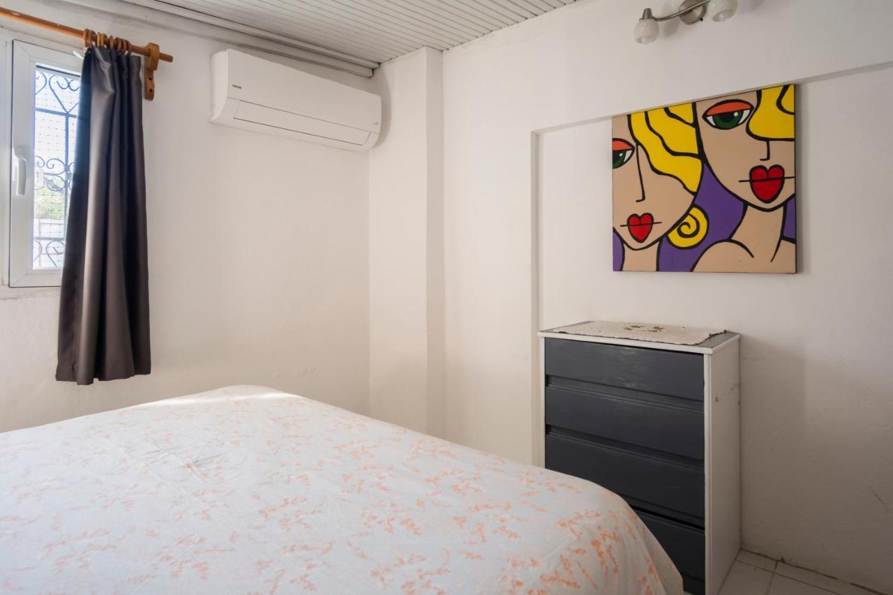 Central, Cozy, 15 Min Walk To The Beach, Fast Wi-Fi, Free Parking, 4Ppl Bodrum Kültér fotó