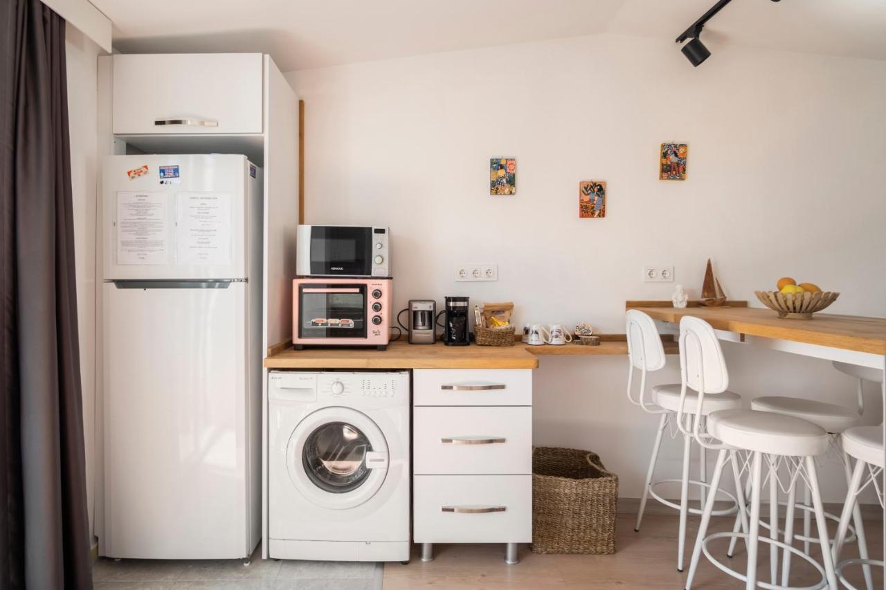 Central, Cozy, 15 Min Walk To The Beach, Fast Wi-Fi, Free Parking, 4Ppl Bodrum Kültér fotó